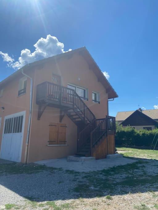 Appartement Familial A Crots Екстериор снимка